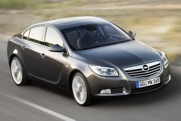 Opel-Insignia--sedan-288